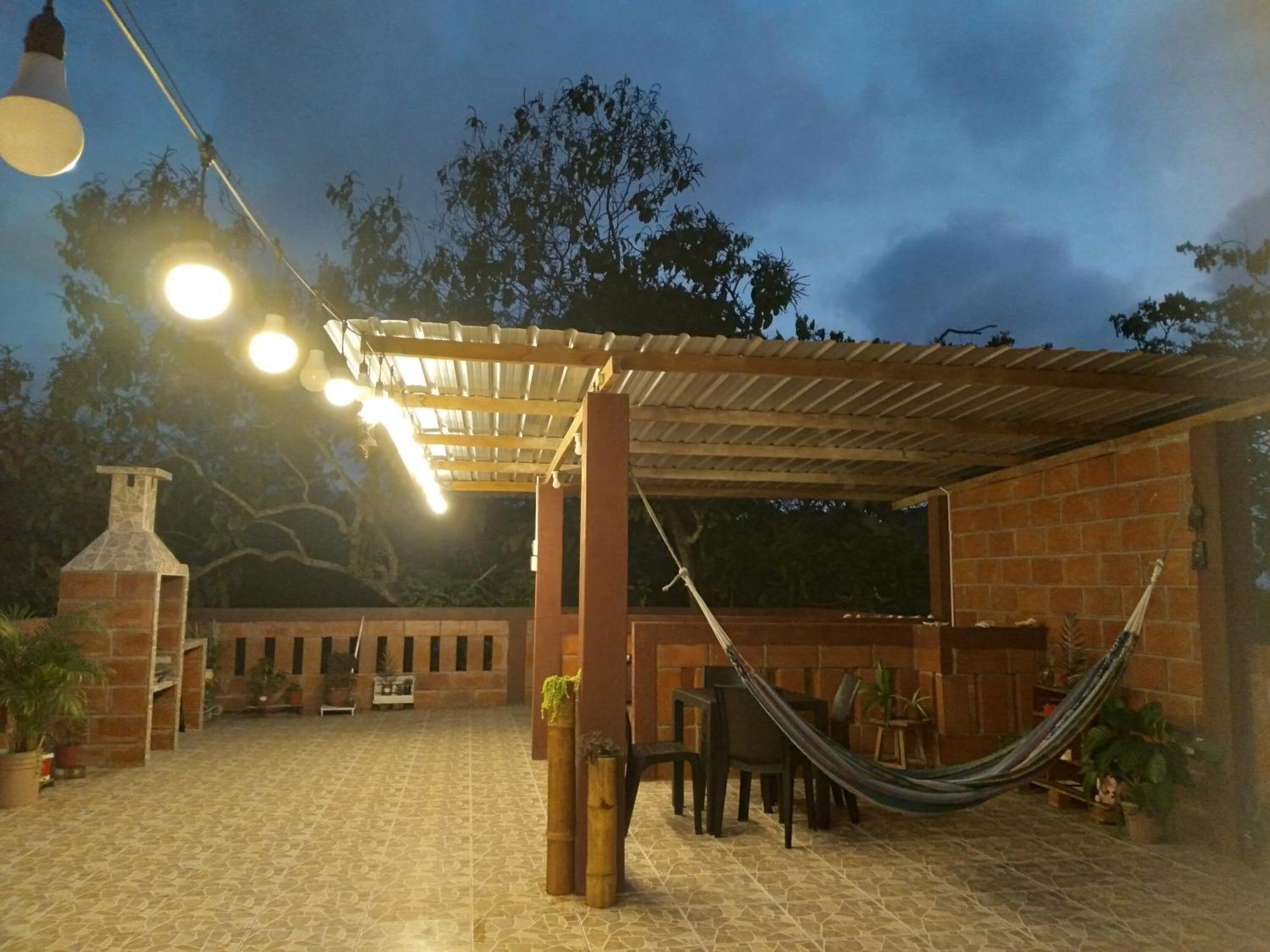 Hostal Casa Taisha Montanita Exterior photo