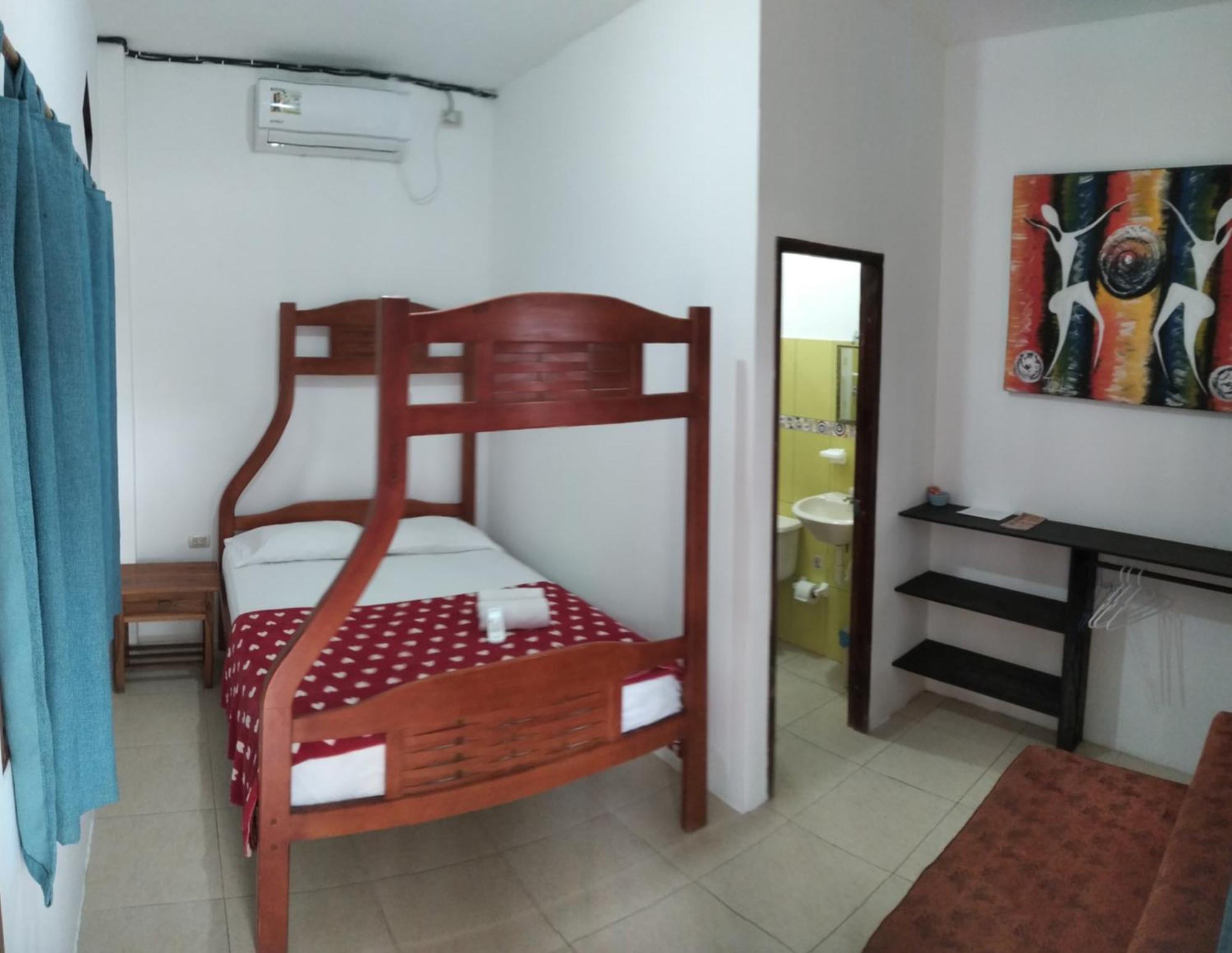 Hostal Casa Taisha Montanita Exterior photo